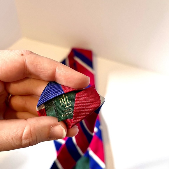 Lauren by Ralph Lauren Red, White & Blue Americana 100% Silk Necktie - Picture 4 of 5
